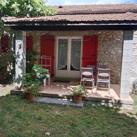Gite Des Trouilleres Minimum 7Nuits Sampzon Exterior photo